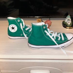 Green converse shoes